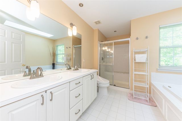 2812 Aspen Ridge Drive, Ann Arbor, MI 48103