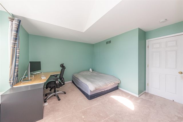 2812 Aspen Ridge Drive, Ann Arbor, MI 48103