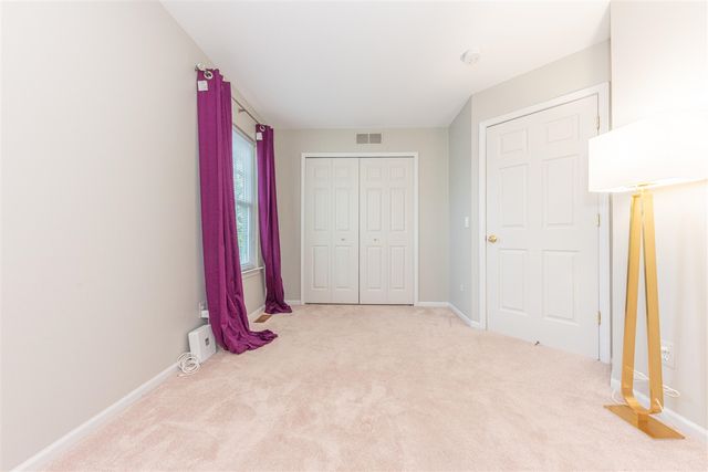 2812 Aspen Ridge Drive, Ann Arbor, MI 48103