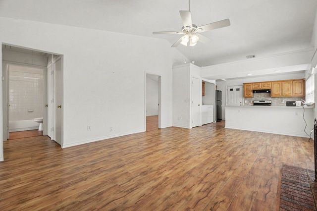 7611 Cousteau Drive, Rowlett, TX 75088