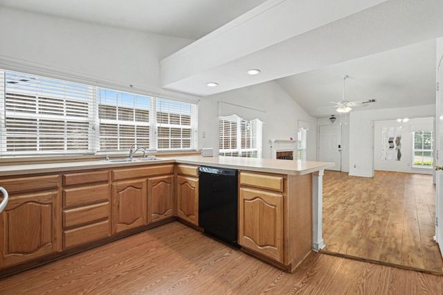 7611 Cousteau Drive, Rowlett, TX 75088