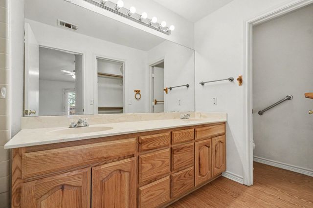7611 Cousteau Drive, Rowlett, TX 75088
