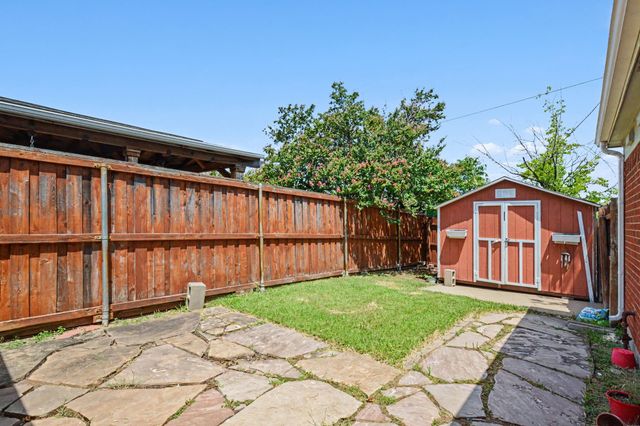 7611 Cousteau Drive, Rowlett, TX 75088