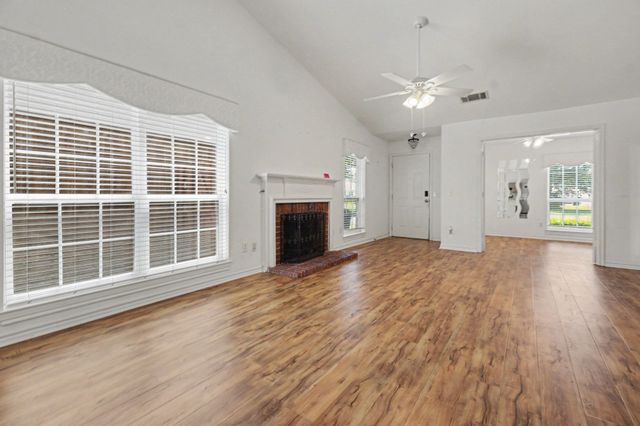 7611 Cousteau Drive, Rowlett, TX 75088