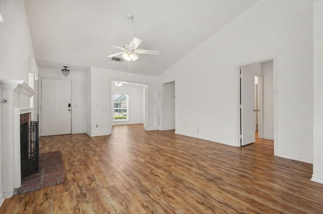 7611 Cousteau Drive, Rowlett, TX 75088