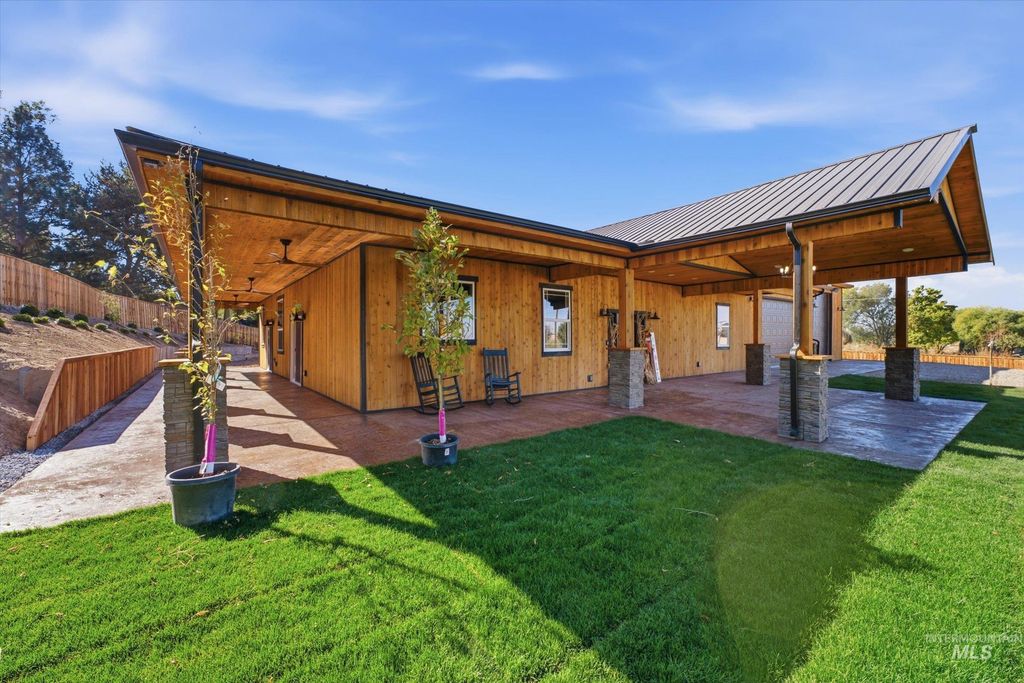 2613 7th Ave N, Payette, ID 83661 photo 3