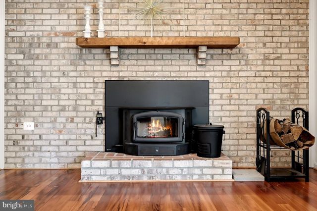 273 TERRIE DR, Sterling, VA 20165
