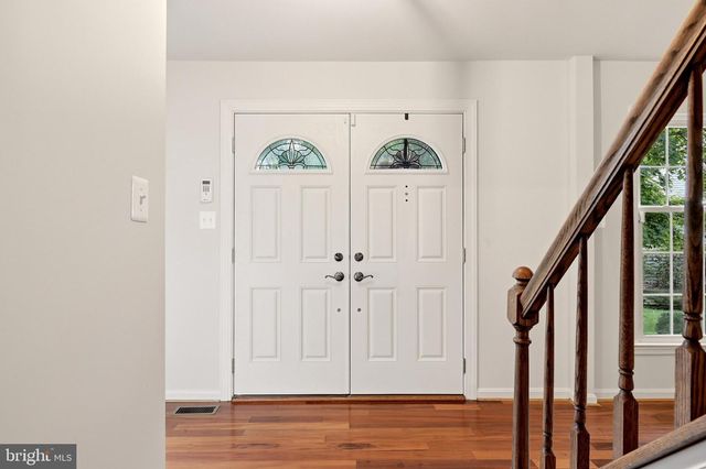 273 TERRIE DR, Sterling, VA 20165