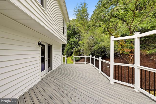 273 TERRIE DR, Sterling, VA 20165