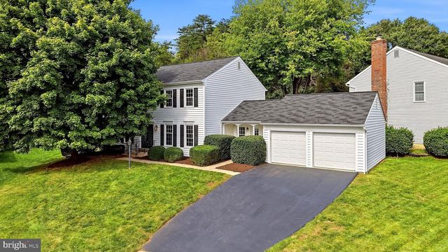 273 TERRIE DR, Sterling, VA 20165