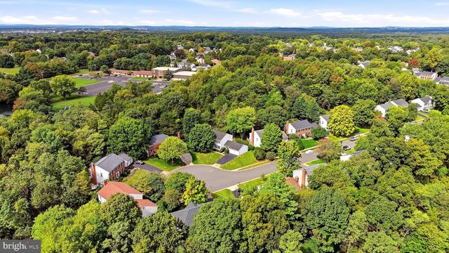 273 TERRIE DR, Sterling, VA 20165
