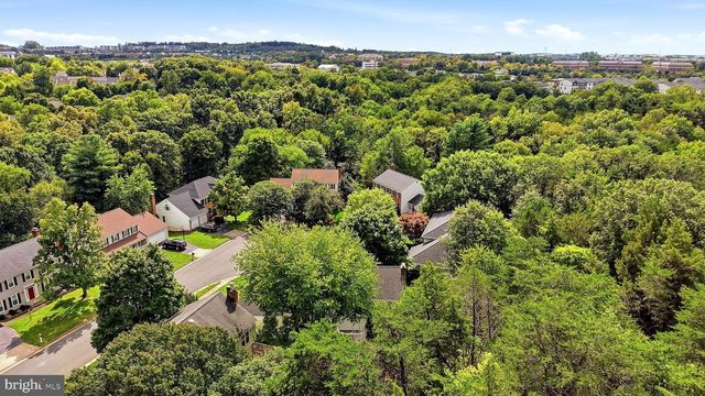 273 TERRIE DR, Sterling, VA 20165