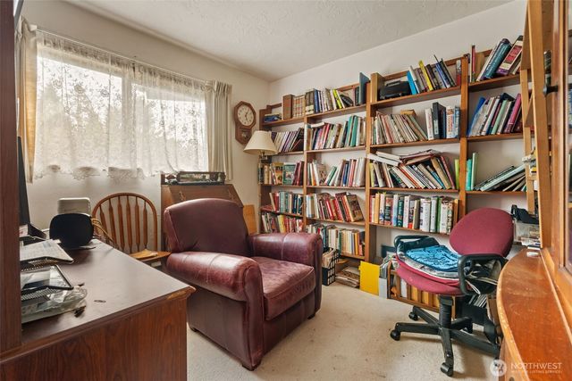 1515 Seminary Hill, Centralia, WA 98531