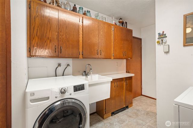 1515 Seminary Hill, Centralia, WA 98531
