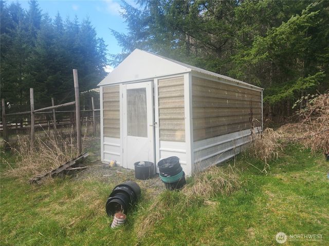 1515 Seminary Hill, Centralia, WA 98531