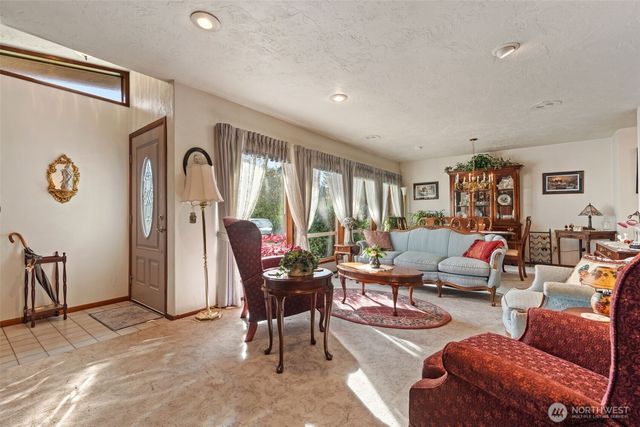 1515 Seminary Hill, Centralia, WA 98531
