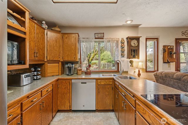 1515 Seminary Hill, Centralia, WA 98531