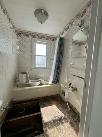 365 Mooreland Avenue, Harrodsburg, KY 40330