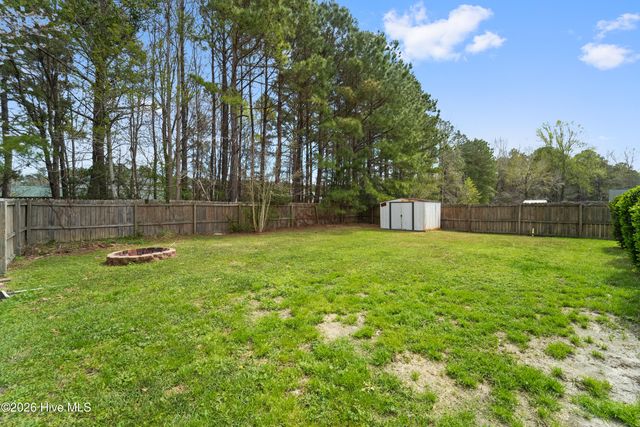 342 Palamino Trail, Jacksonville, NC 28546