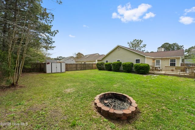 342 Palamino Trail, Jacksonville, NC 28546