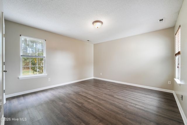 342 Palamino Trail, Jacksonville, NC 28546