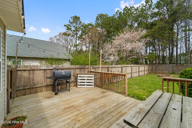 342 Palamino Trail, Jacksonville, NC 28546