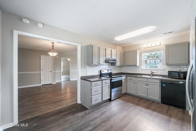 342 Palamino Trail, Jacksonville, NC 28546