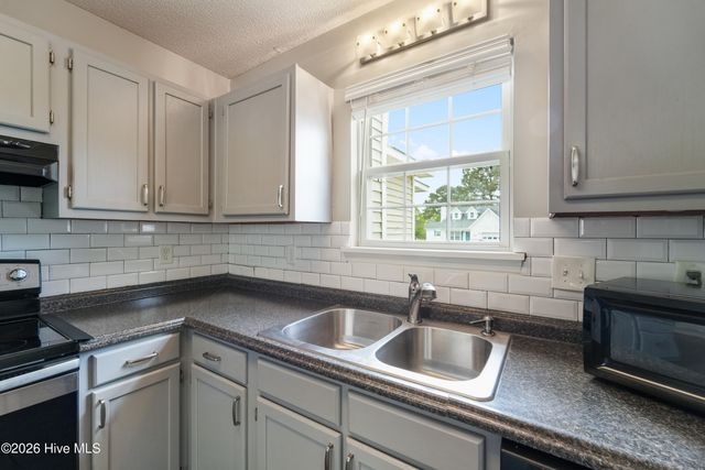 342 Palamino Trail, Jacksonville, NC 28546