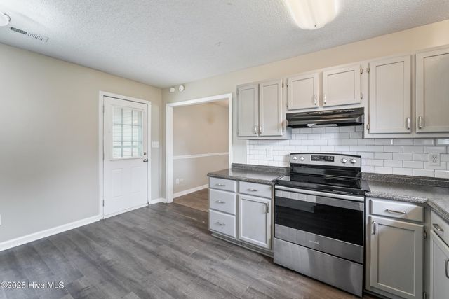 342 Palamino Trail, Jacksonville, NC 28546