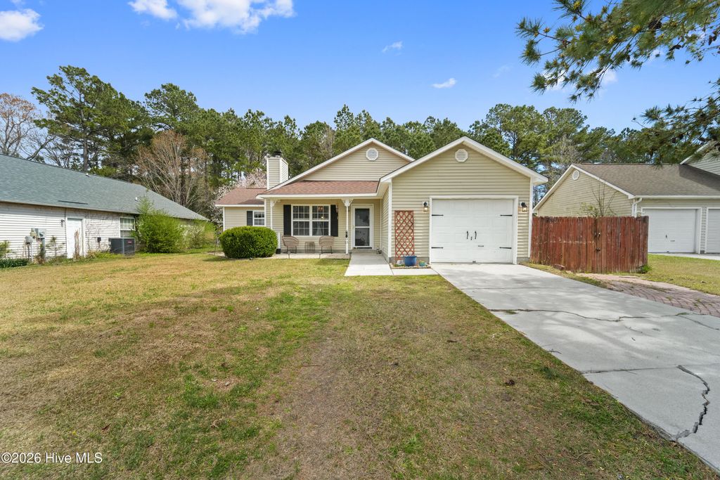 342 Palamino Trail, Jacksonville, NC 28546