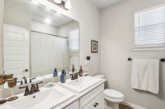 4714 Indian Hawthorn Drive, Venus, TX 76084