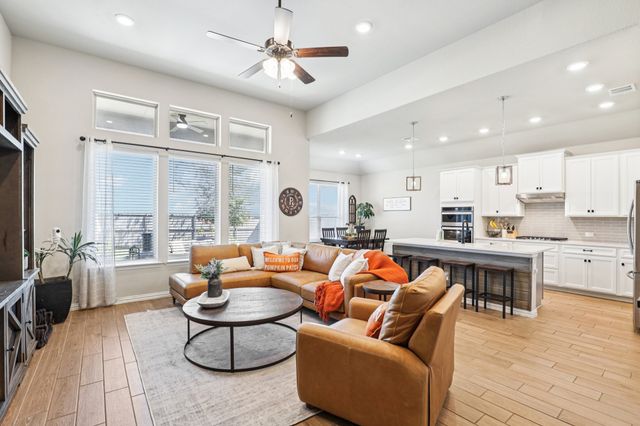 4714 Indian Hawthorn Drive, Venus, TX 76084