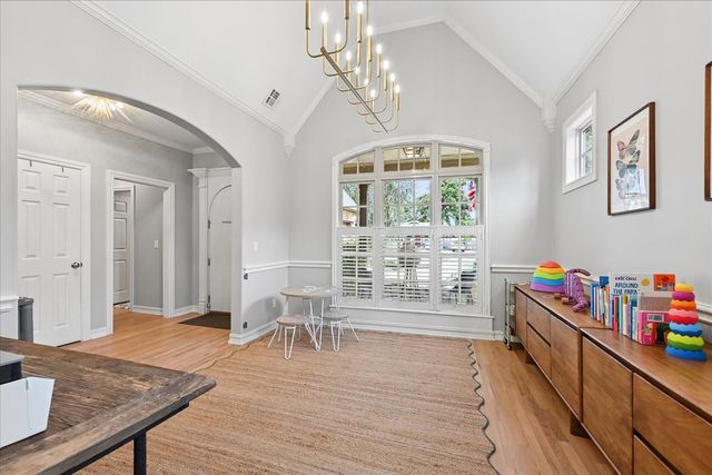 1409 E 35th Place, Tulsa, OK 74105