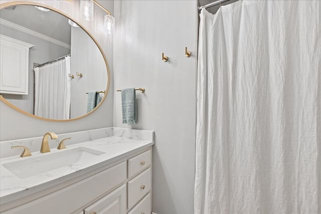 1409 E 35th Place, Tulsa, OK 74105