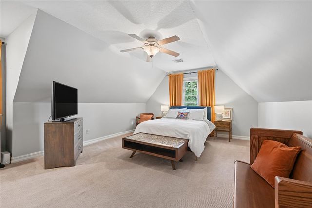 1409 E 35th Place, Tulsa, OK 74105