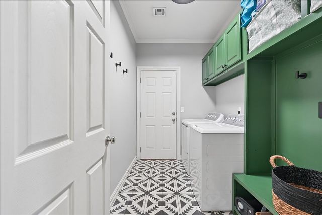 1409 E 35th Place, Tulsa, OK 74105