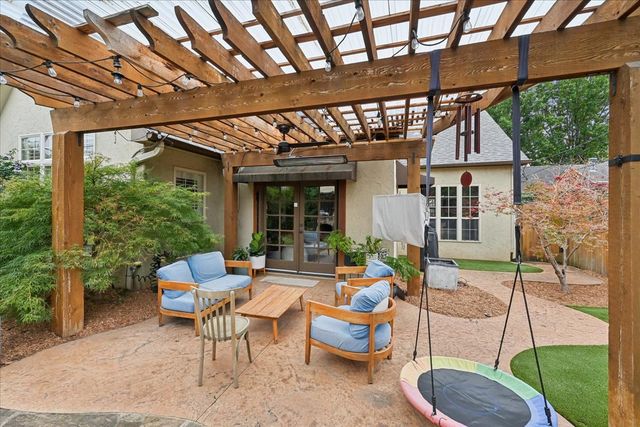1409 E 35th Place, Tulsa, OK 74105
