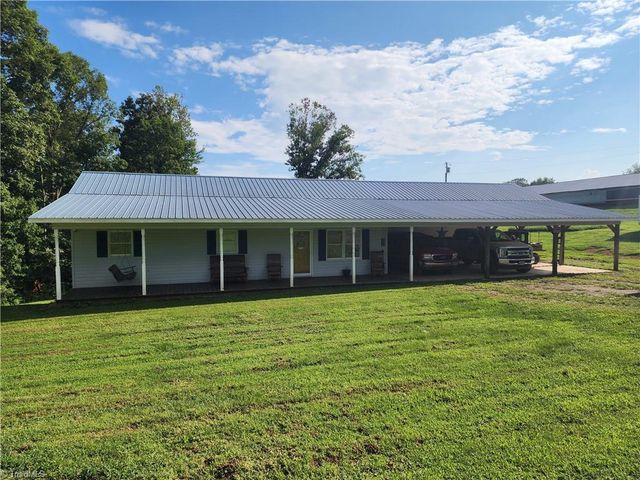 167 Buck Hollow Trail, Ararat, NC 27007