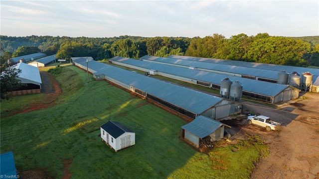 167 Buck Hollow Trail, Ararat, NC 27007