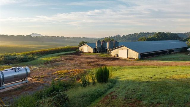 167 Buck Hollow Trail, Ararat, NC 27007