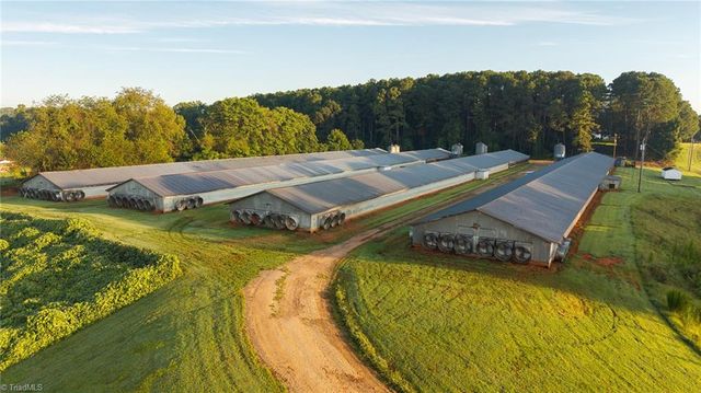167 Buck Hollow Trail, Ararat, NC 27007