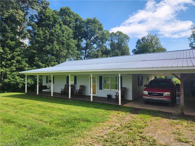 167 Buck Hollow Trail, Ararat, NC 27007