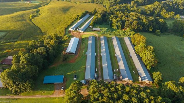 167 Buck Hollow Trail, Ararat, NC 27007