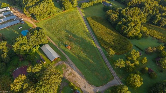 167 Buck Hollow Trail, Ararat, NC 27007