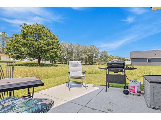 1319 Violet Street, New Richmond, WI 54017