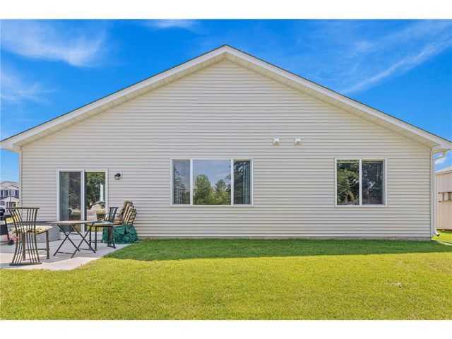 1319 Violet Street, New Richmond, WI 54017