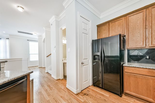 5723 Kansas Street, Houston, TX 77007