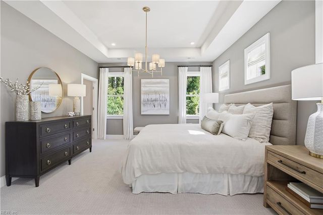 1318 Wharf Hill DR, Smithfield, VA 23430