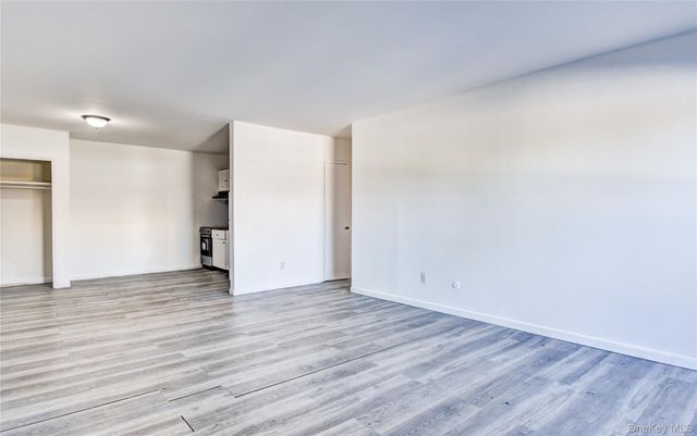 19 Gerald Drive B2, Poughkeepsie, NY 12601