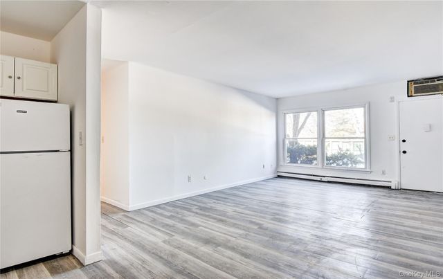 19 Gerald Drive B2, Poughkeepsie, NY 12601